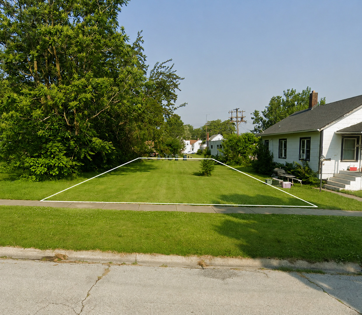 443 N Rosewood Avenue Property Photo 1