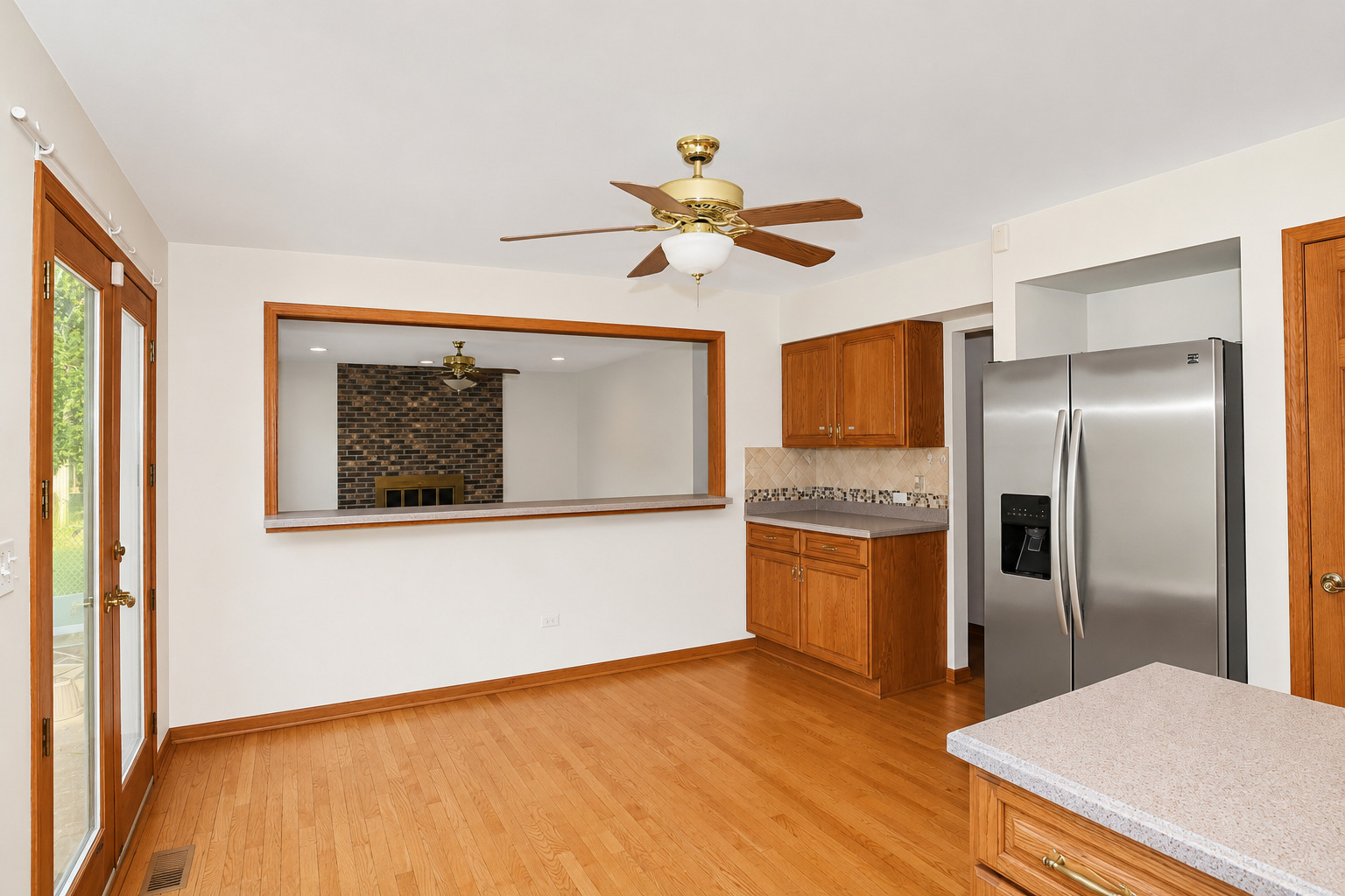 706 N Point Drive Property Photo 11