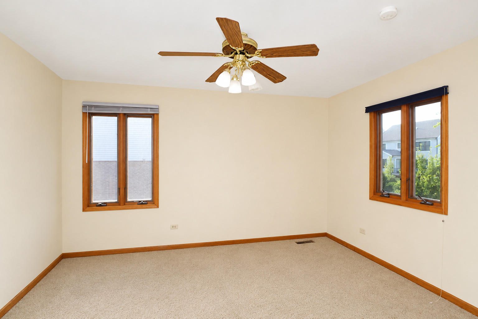 706 N Point Drive Property Photo 24