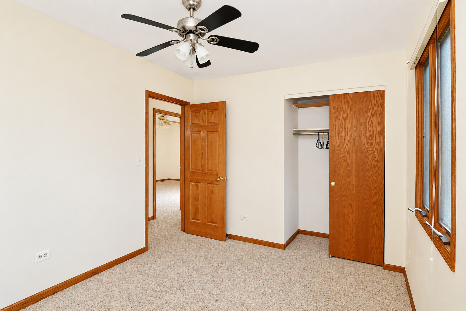 706 N Point Drive Property Photo 27