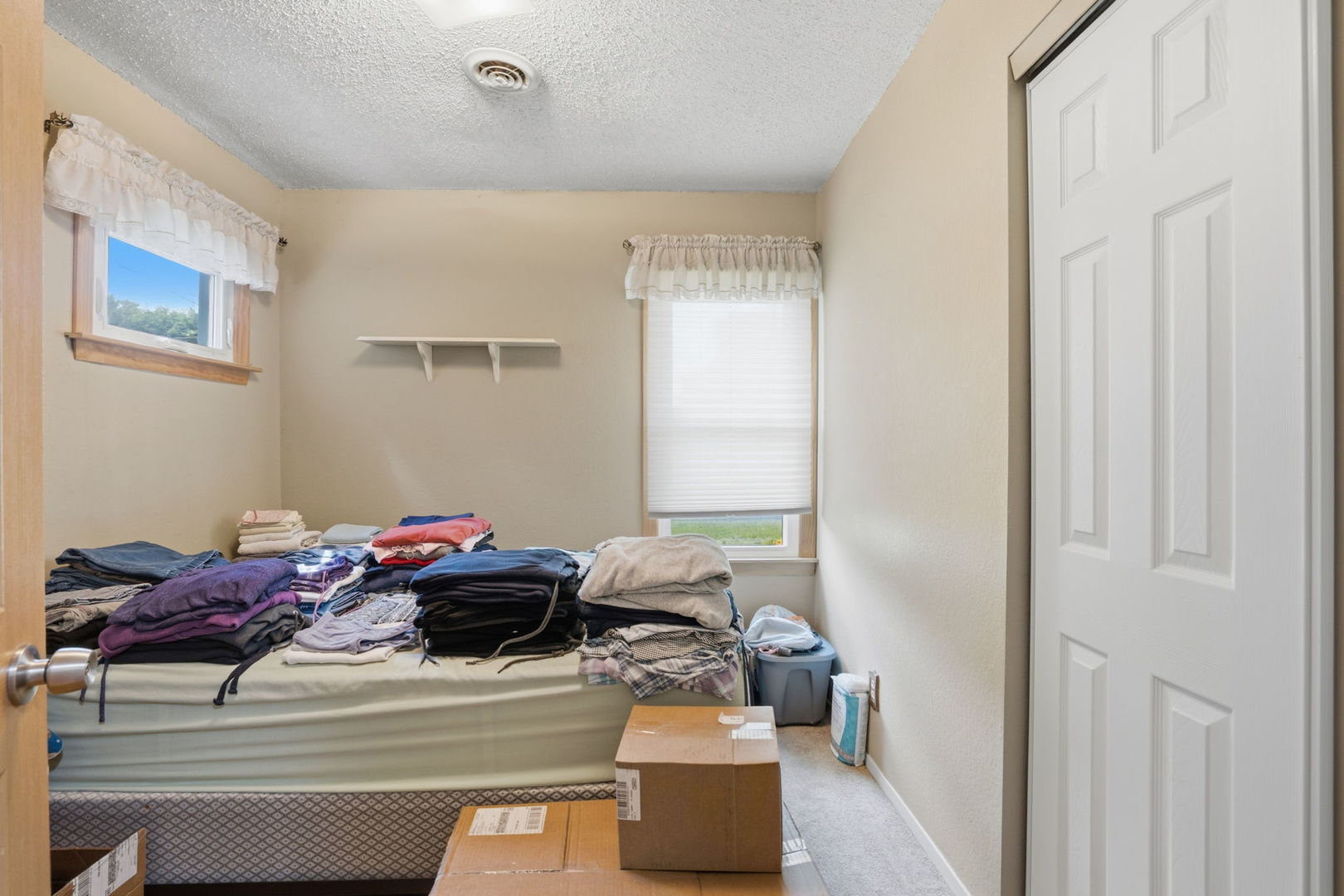 104 1st Street E Property Photo 16