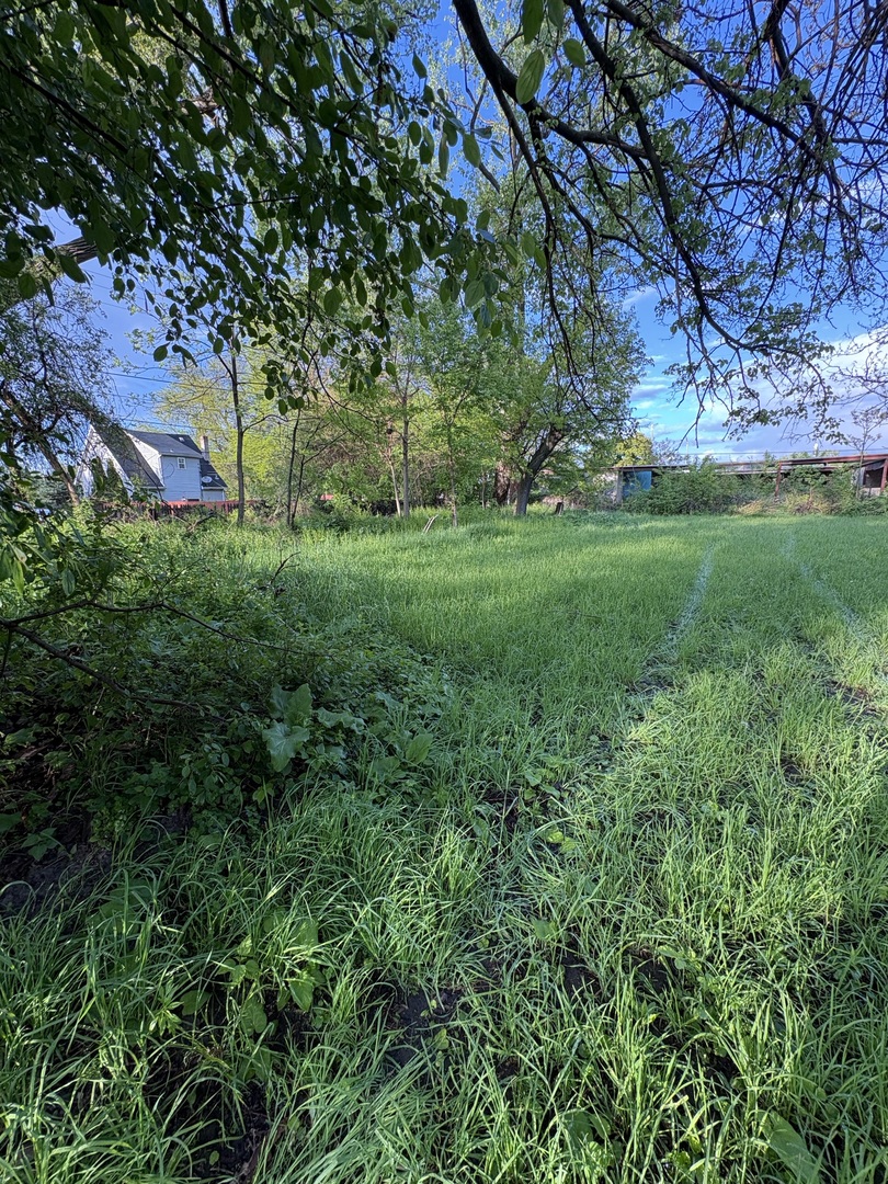 13523 S Sawyer Avenue Property Photo 1