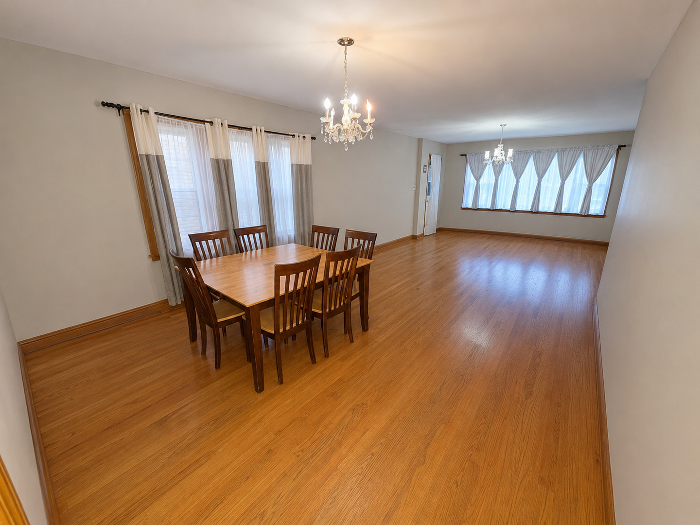 5433 W Melrose Street Property Photo 13