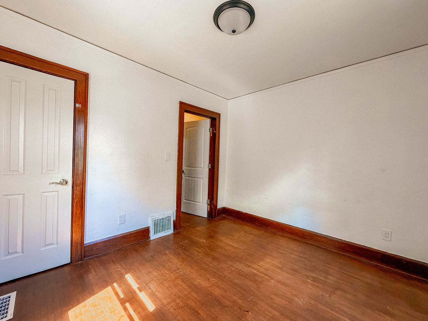 3304 W State Street Property Photo 38