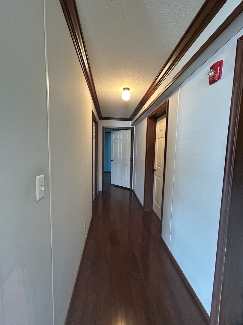 8800 S Harlem Avenue 404 Property Photo 7