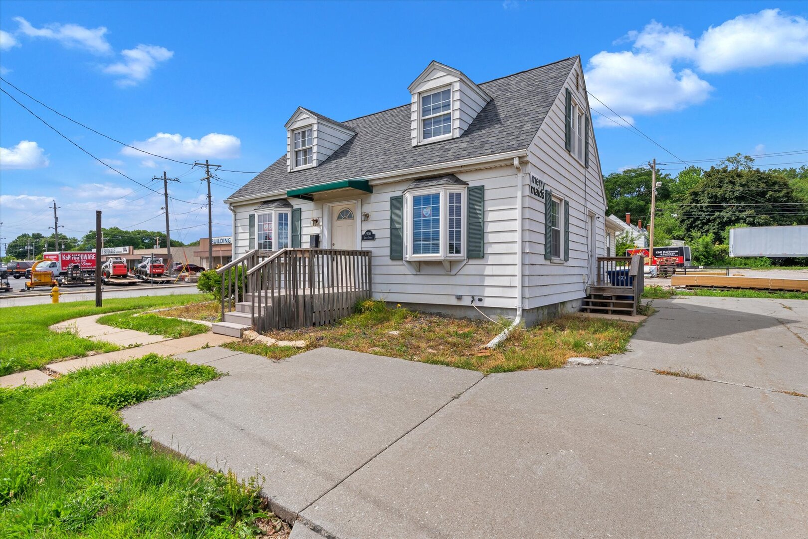 1906 Grant Street Property Photo 2
