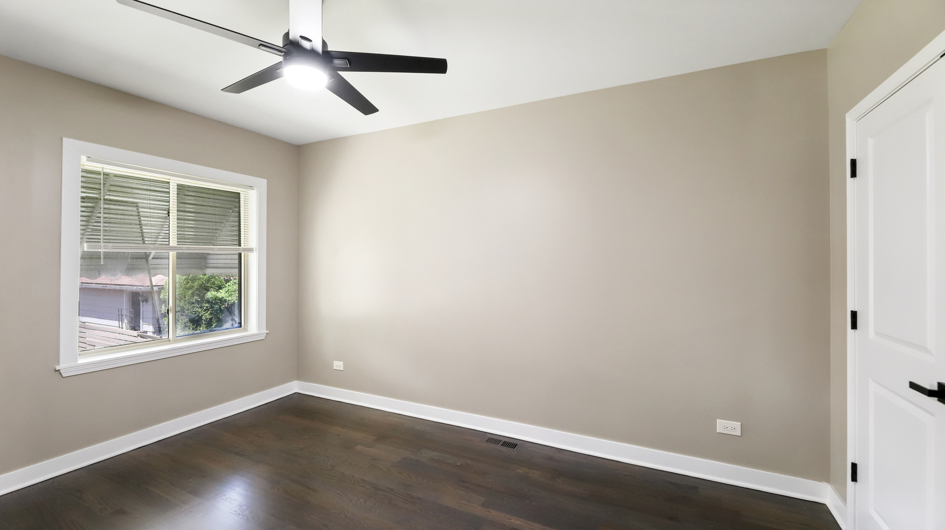 1648 Wisconsin Avenue Property Photo 11