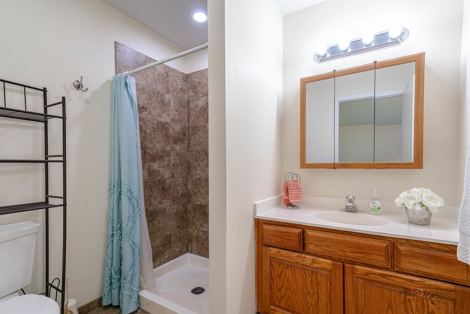 809 Carol Avenue Property Photo 25