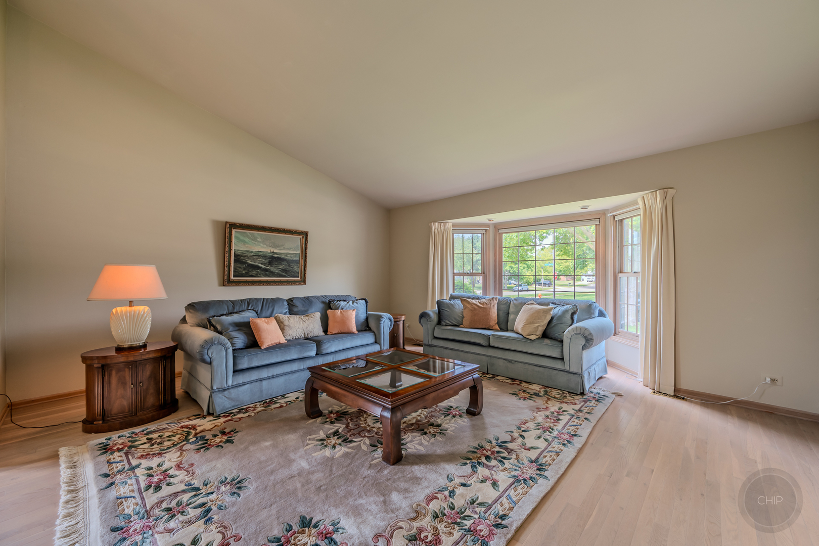 1046 E Amberwood Circle Property Photo 3