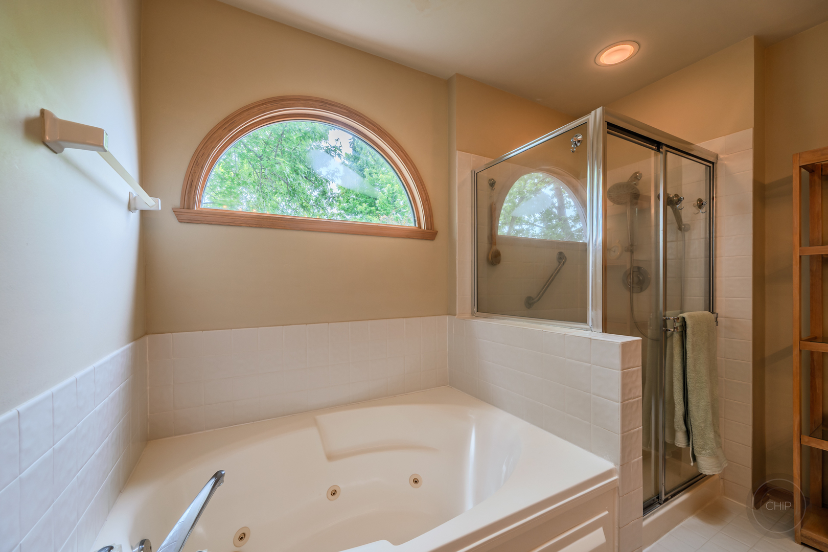 1046 E Amberwood Circle Property Photo 18
