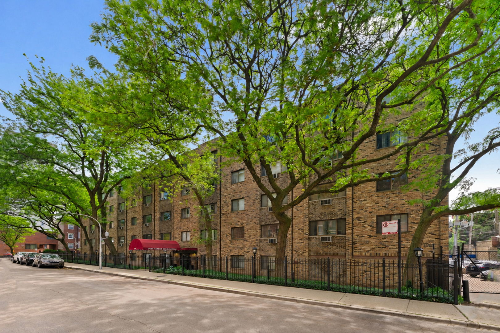 611 W Patterson Avenue 420