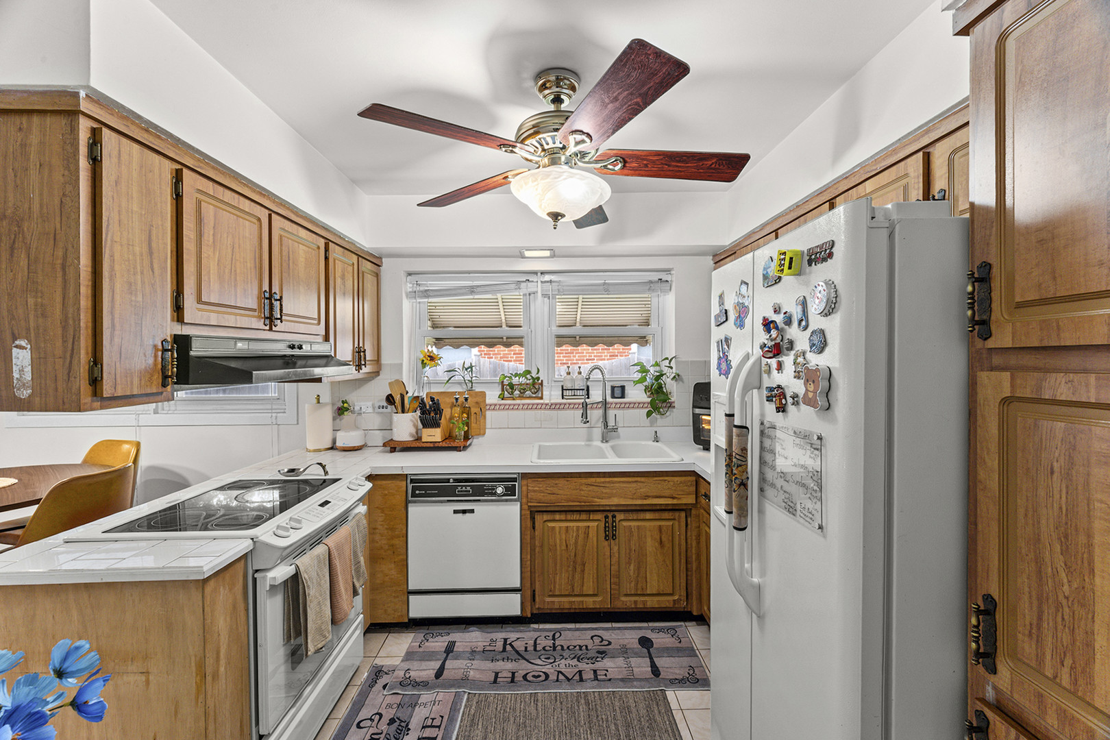7946 Lotus Avenue Property Photo 10