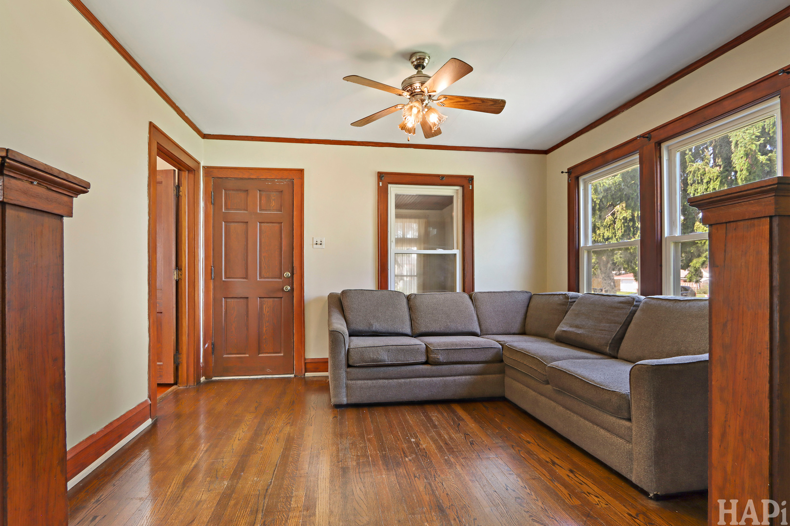 825 N Ash Street Property Photo 2