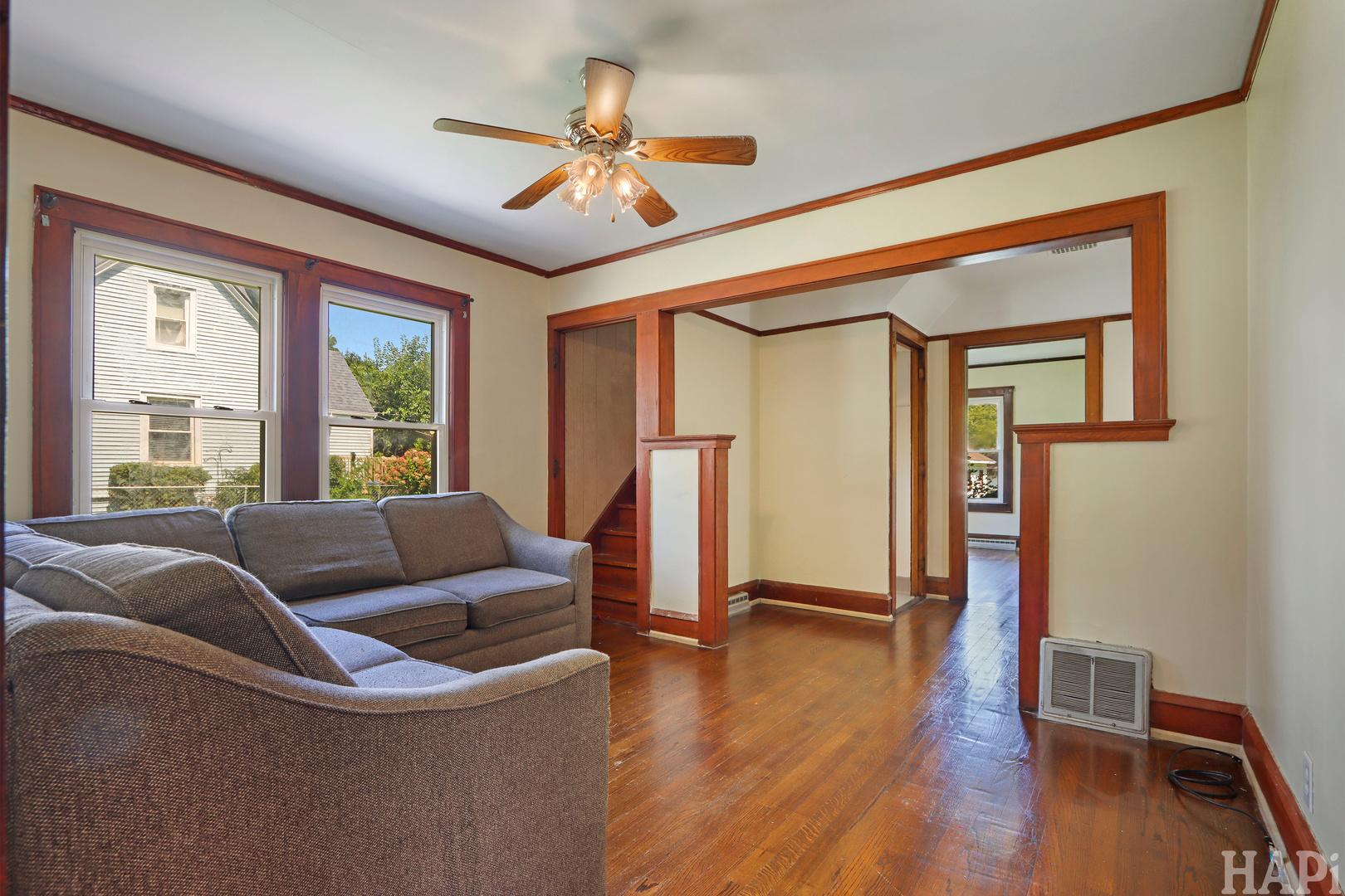 825 N Ash Street Property Photo 3