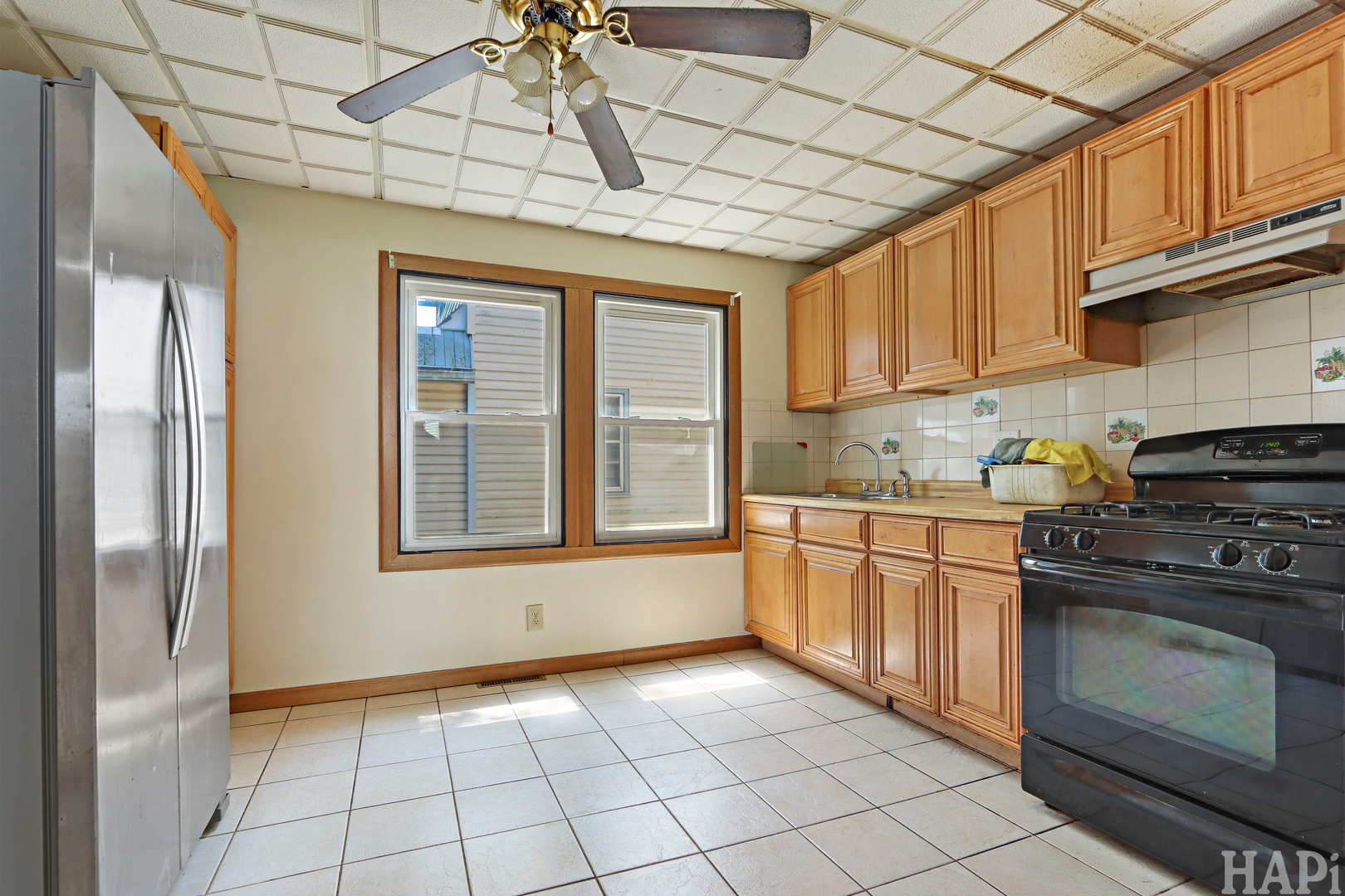 825 N Ash Street Property Photo 8