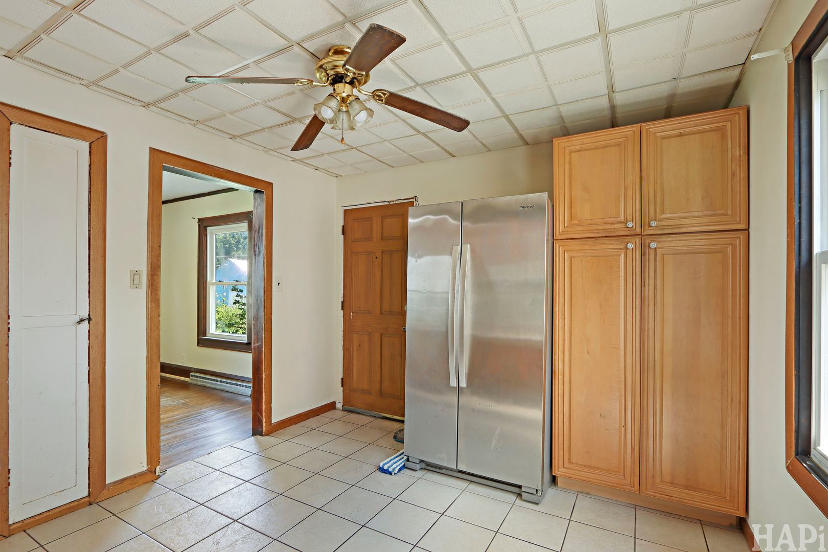825 N Ash Street Property Photo 9