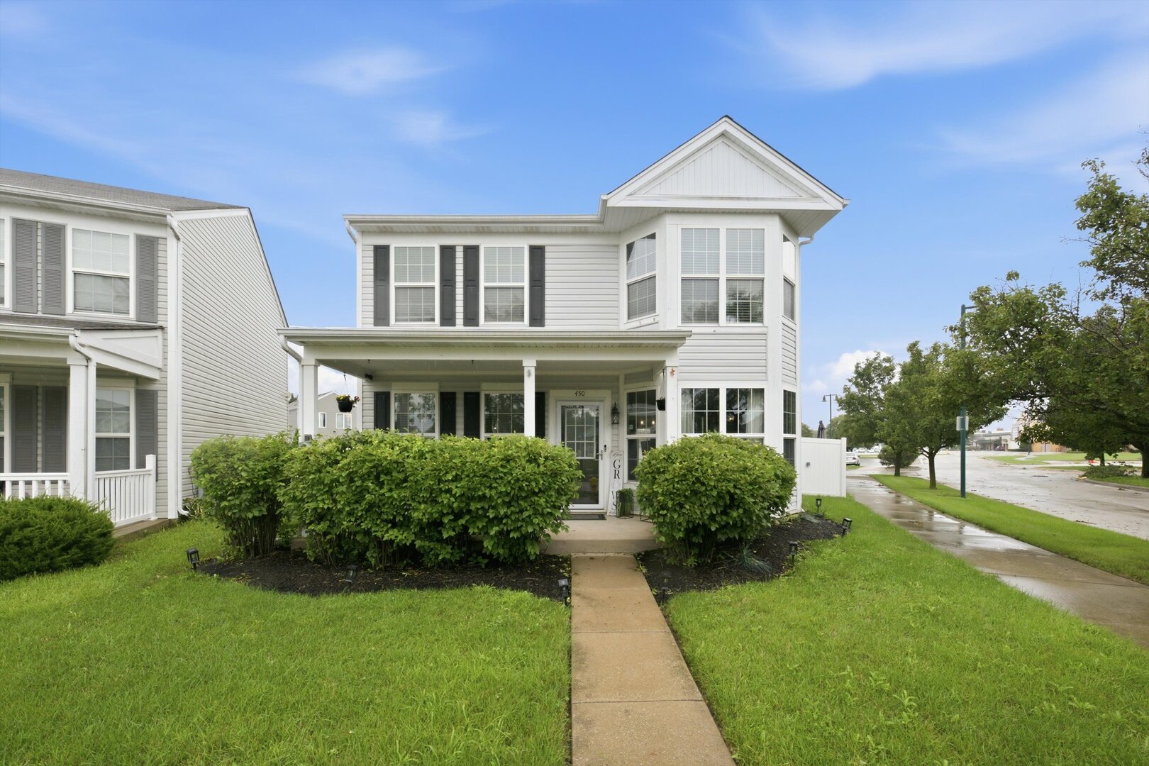 450 Victoria Circle Property Photo 1