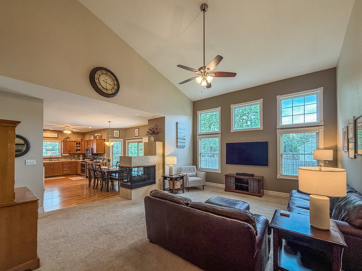 3906 Turnberry Drive Property Photo 10