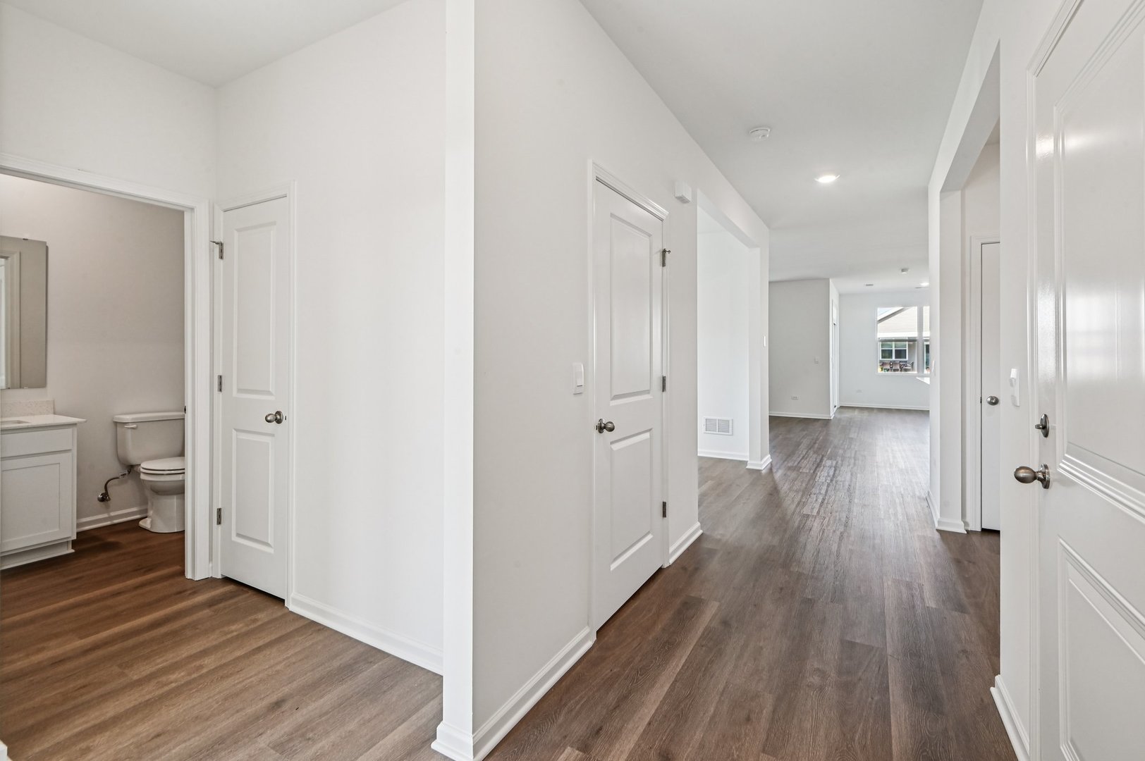 14616 S Azalia Circle Property Photo 2