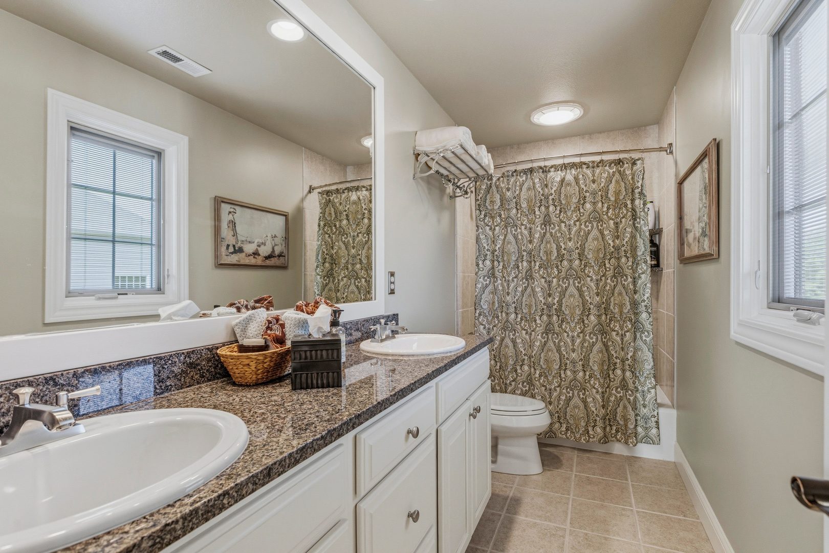 4706 Chestnut Grove Drive Property Photo 48