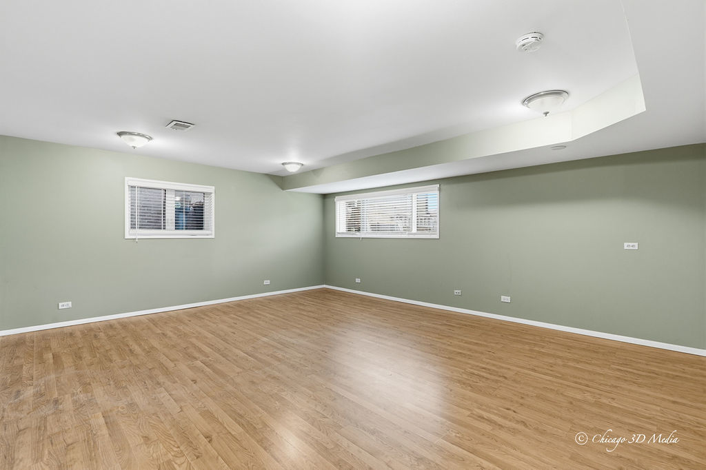 7349 W Breen Street Property Photo 18