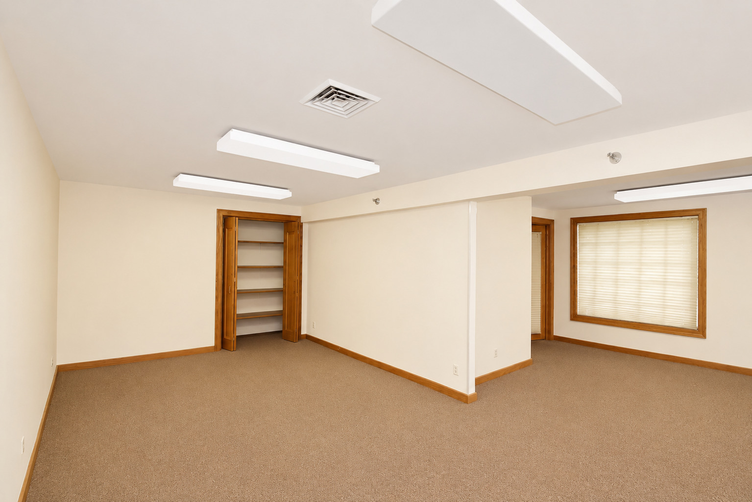 628 North Street Property Photo 51