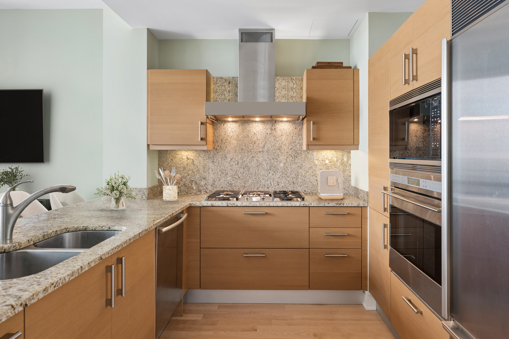 401 N Wabash Avenue 39e Property Photo 6
