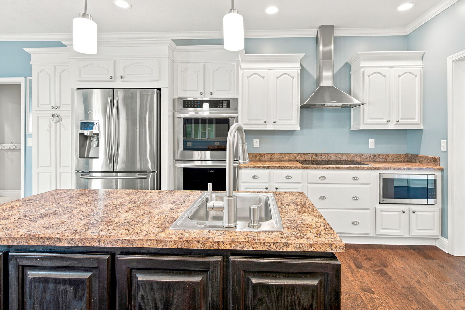 1104 Daybreak Drive Property Photo 7