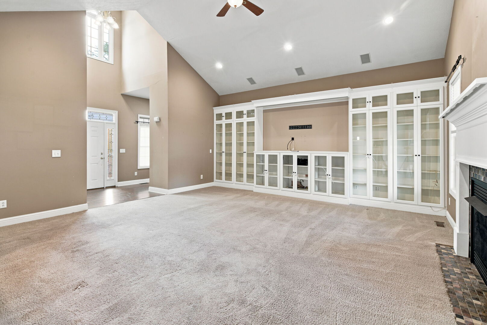 1104 Daybreak Drive Property Photo 15