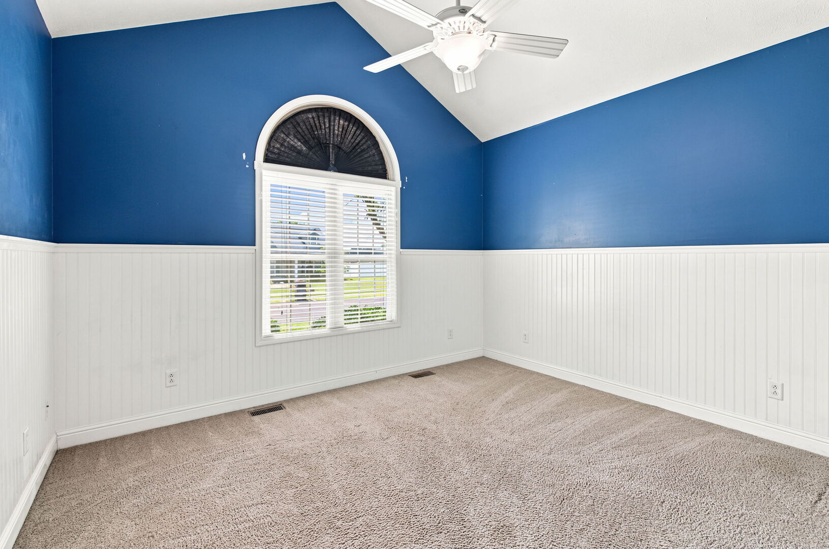 1104 Daybreak Drive Property Photo 26