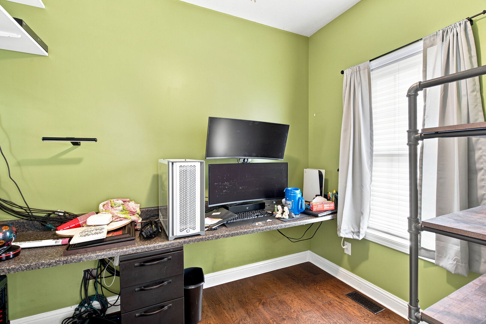 1104 Daybreak Drive Property Photo 28