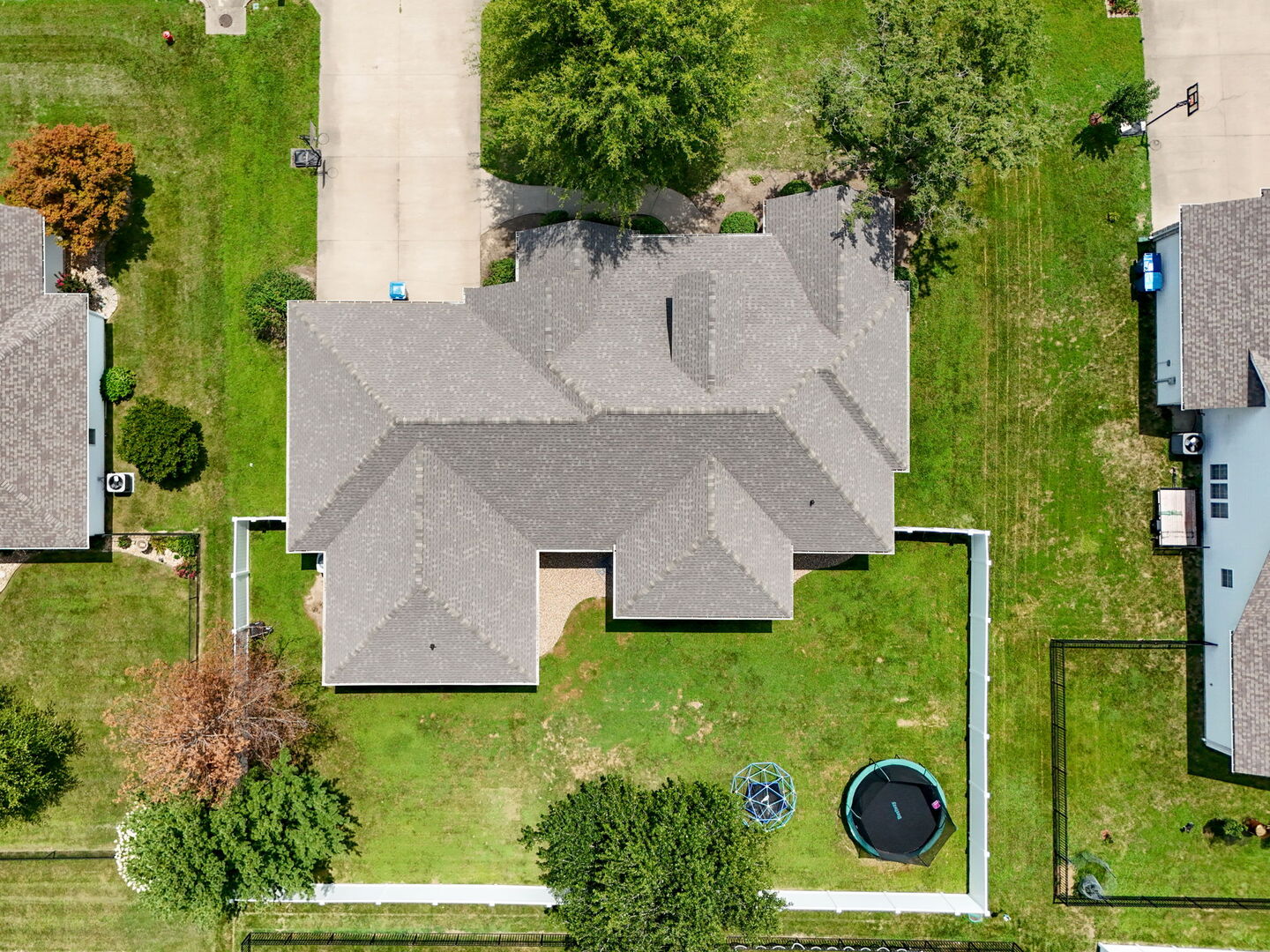 1104 Daybreak Drive Property Photo 32