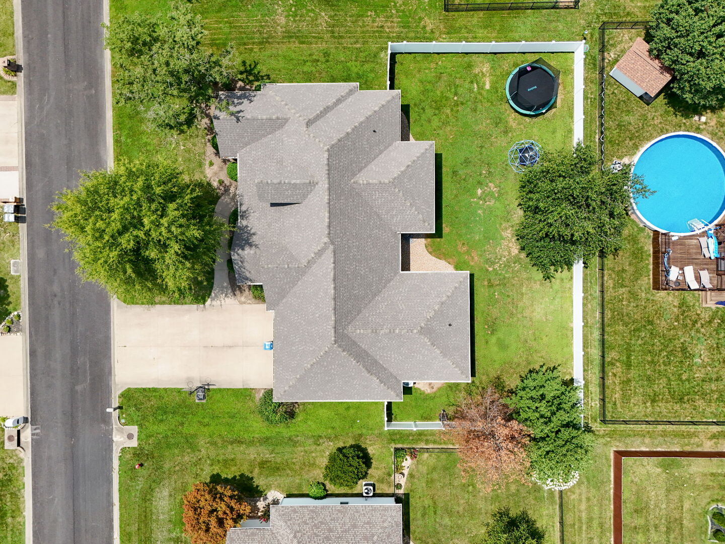 1104 Daybreak Drive Property Photo 35