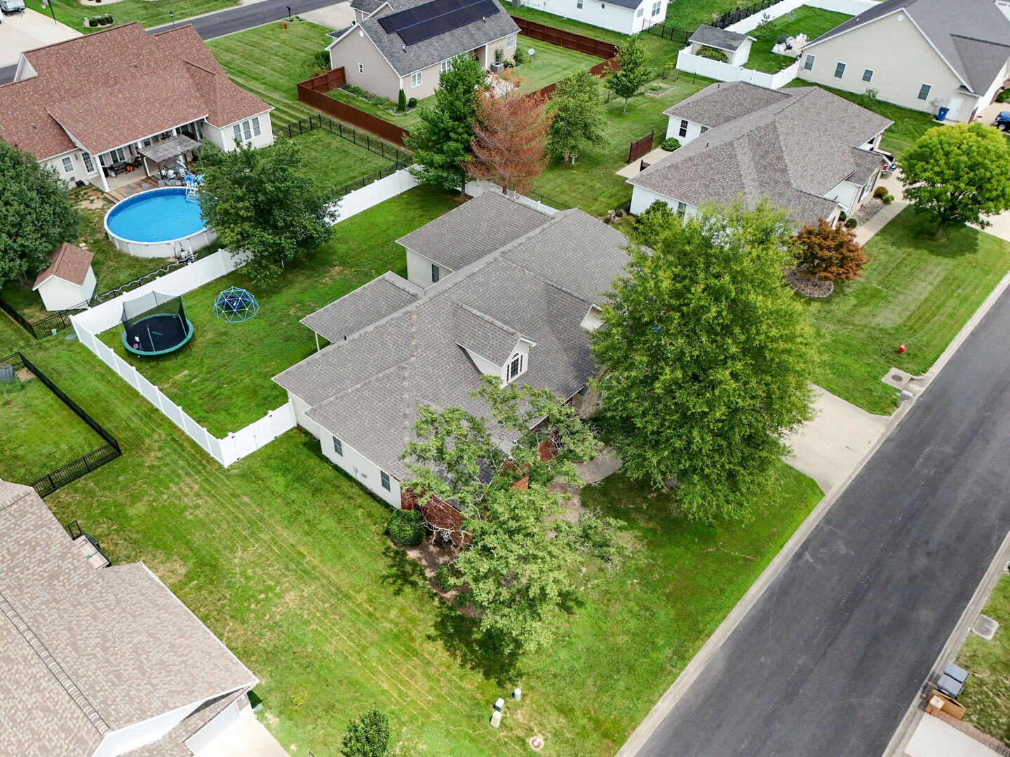 1104 Daybreak Drive Property Photo 37