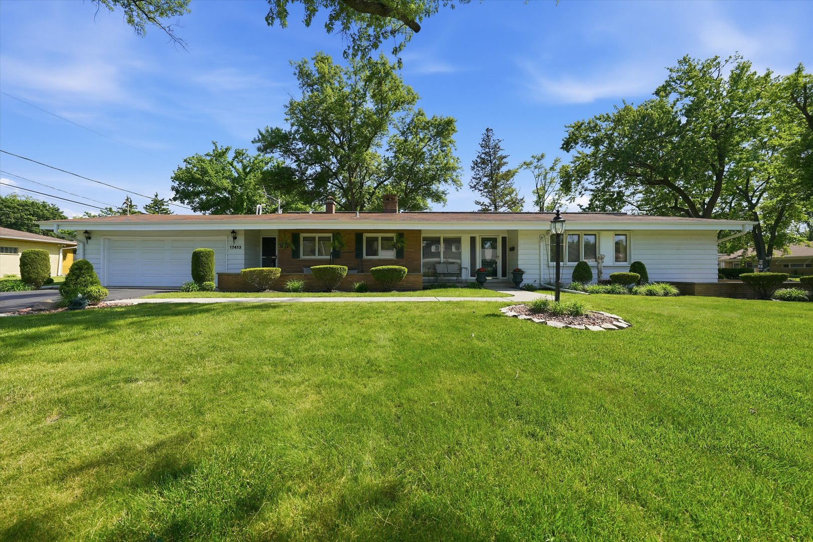 17413 Emerson Avenue Property Photo 1