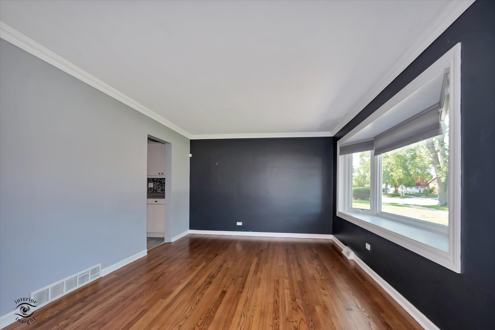 10849 Moody Avenue Property Photo 4