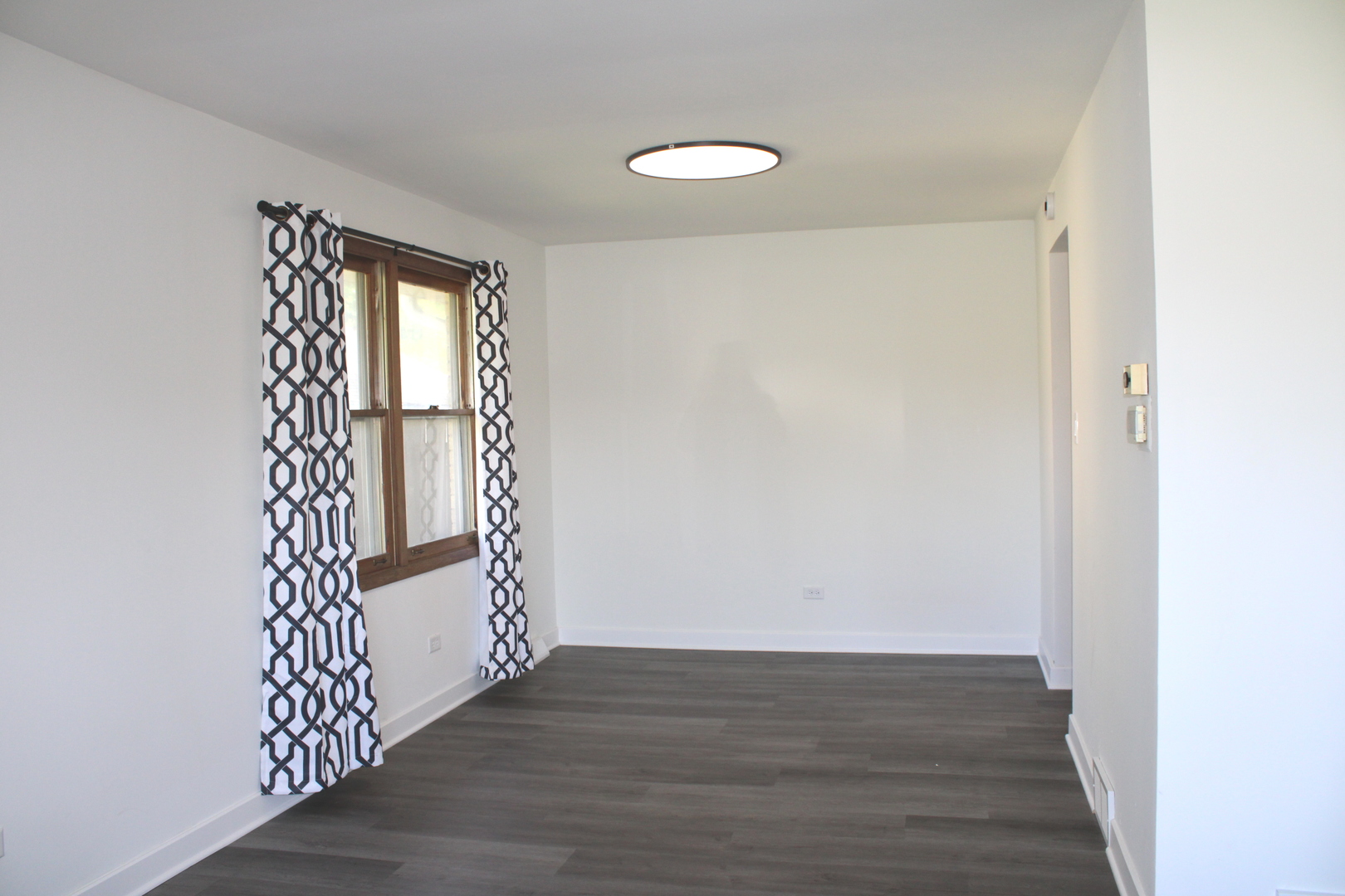 5554 Linder Court Property Photo 6