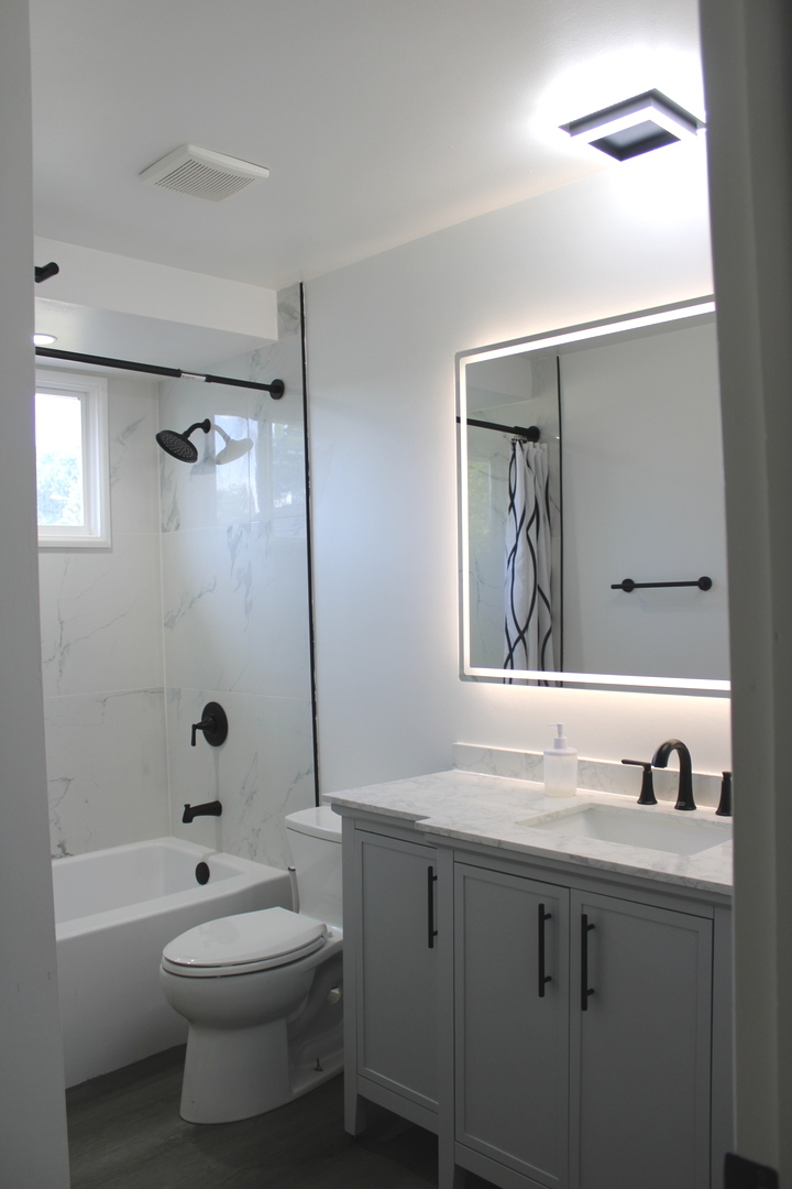 5554 Linder Court Property Photo 11