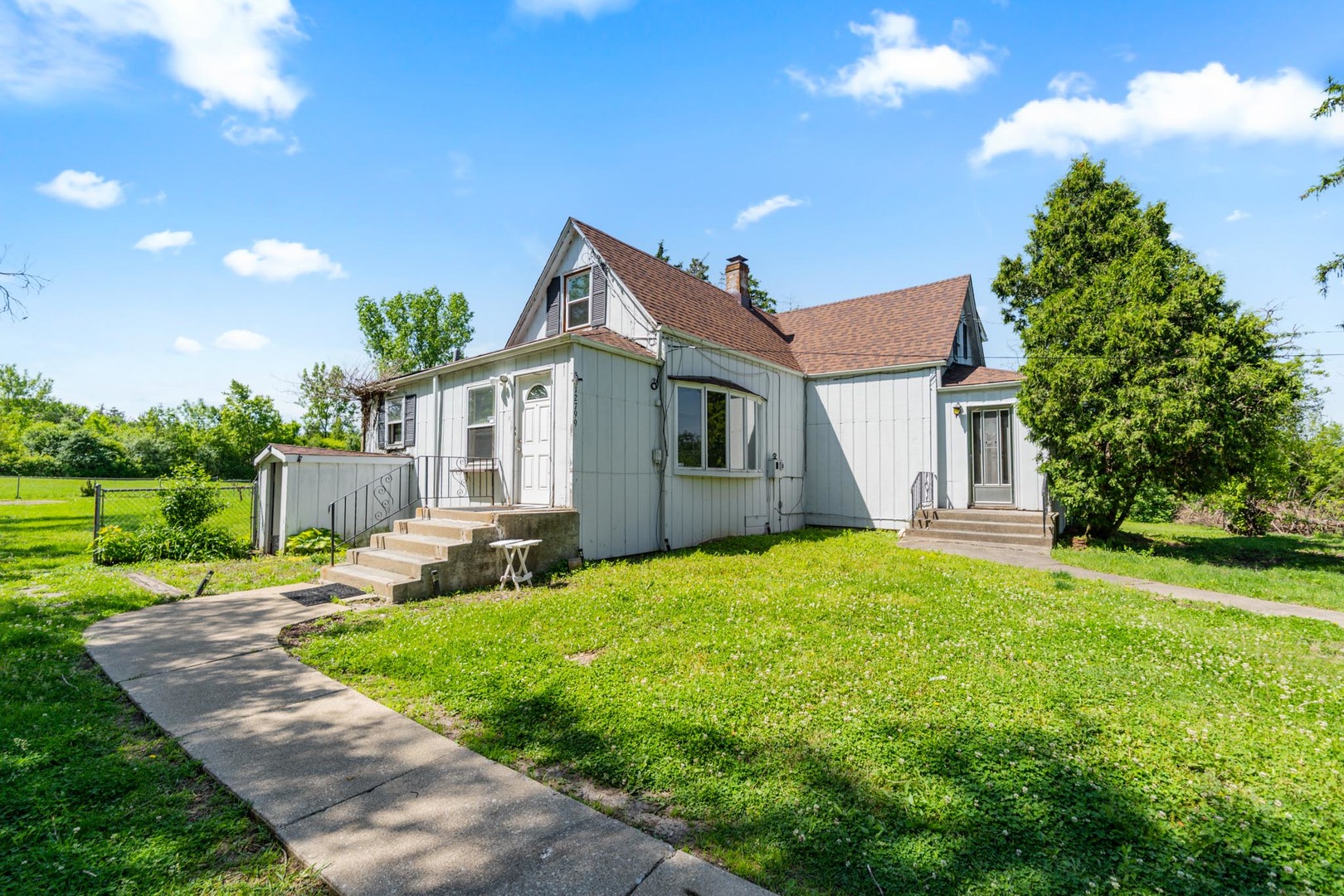 12799 Archer Avenue Property Photo 5