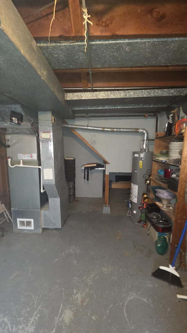 15409 Dobson Avenue Property Photo 8