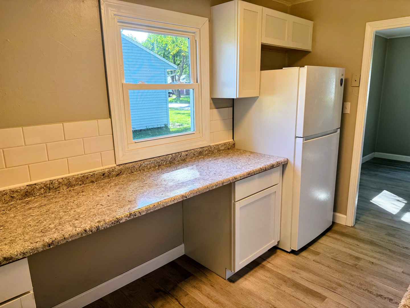 1041 Eastview Drive Property Photo 8