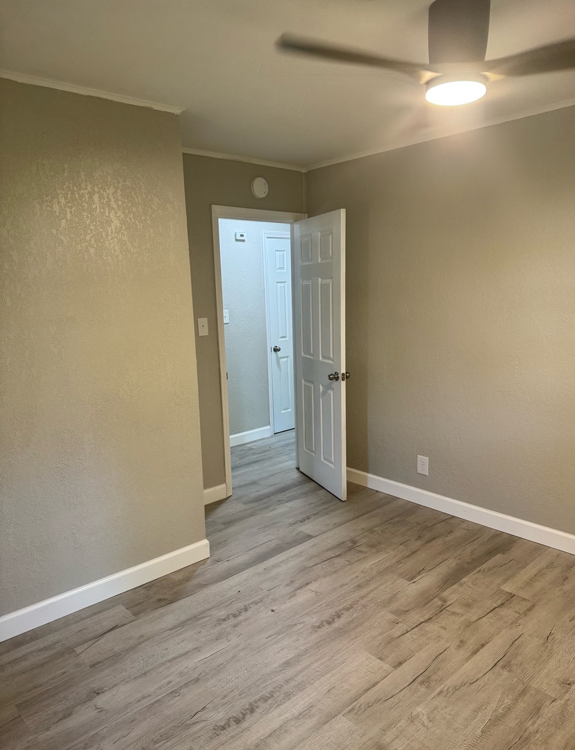 1041 Eastview Drive Property Photo 10