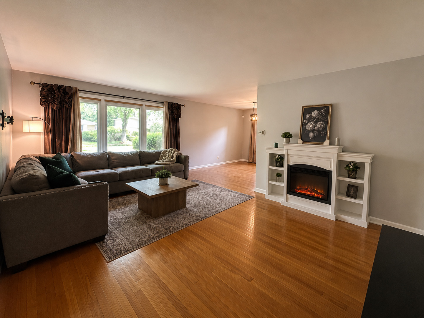 1028 W Ohio Street Property Photo 12