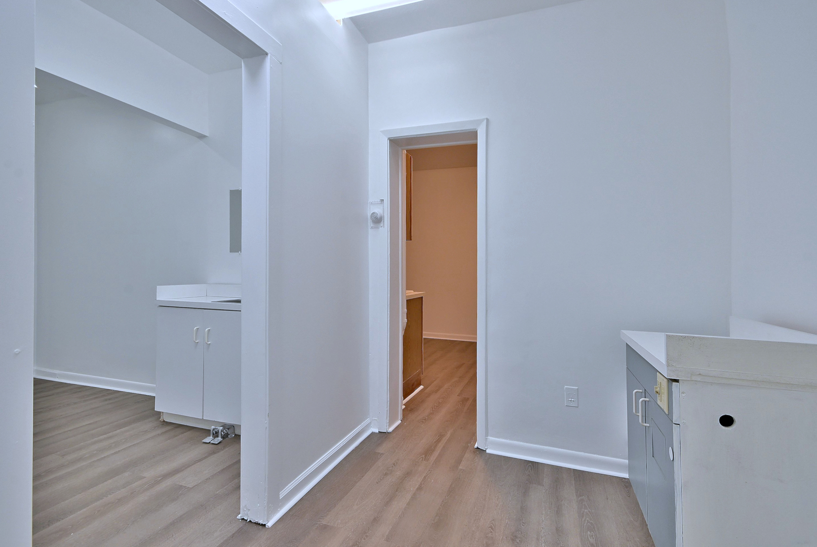 7460 W Belmont Avenue Property Photo 10