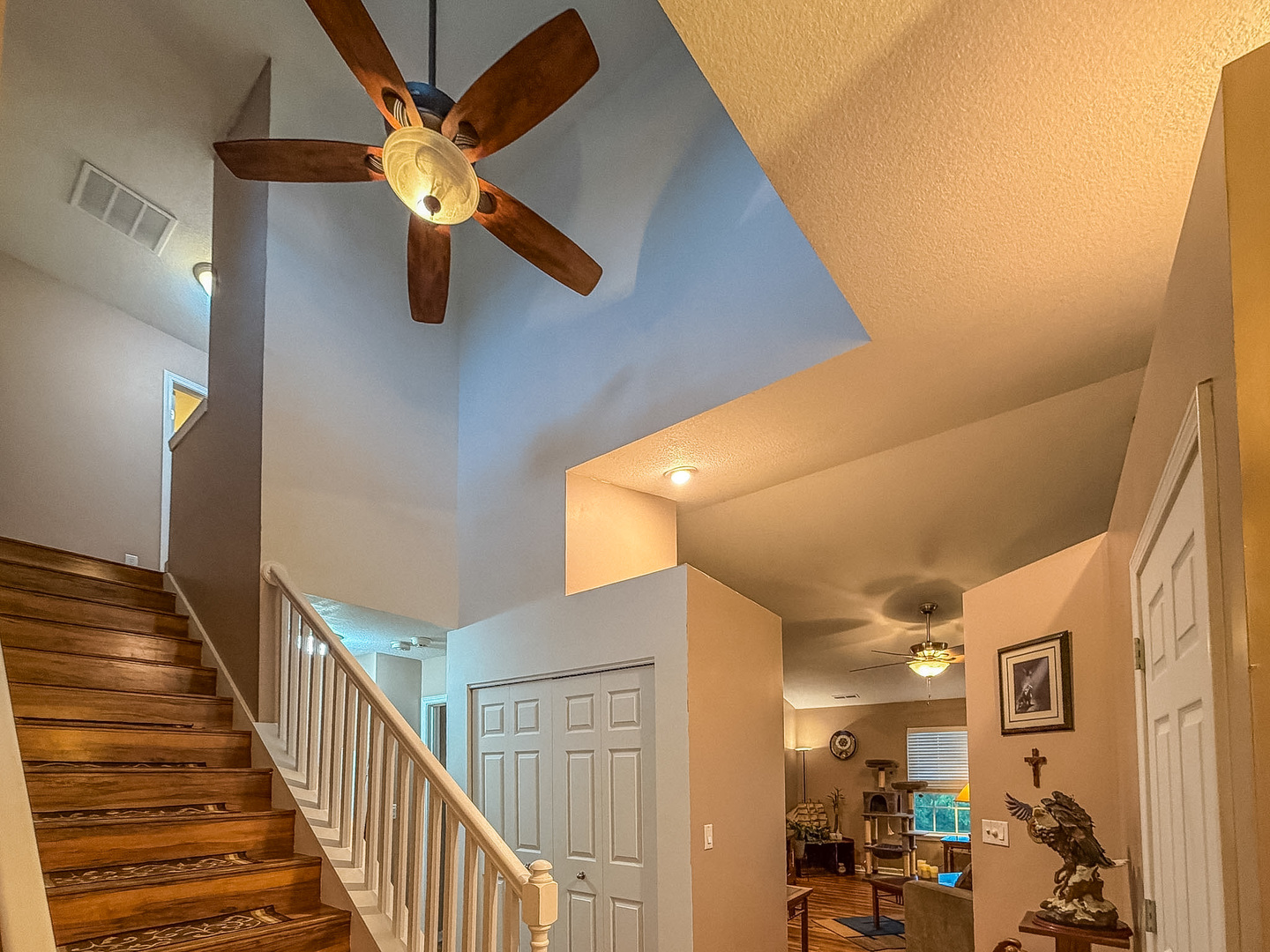 302 Luria Lane Property Photo 11