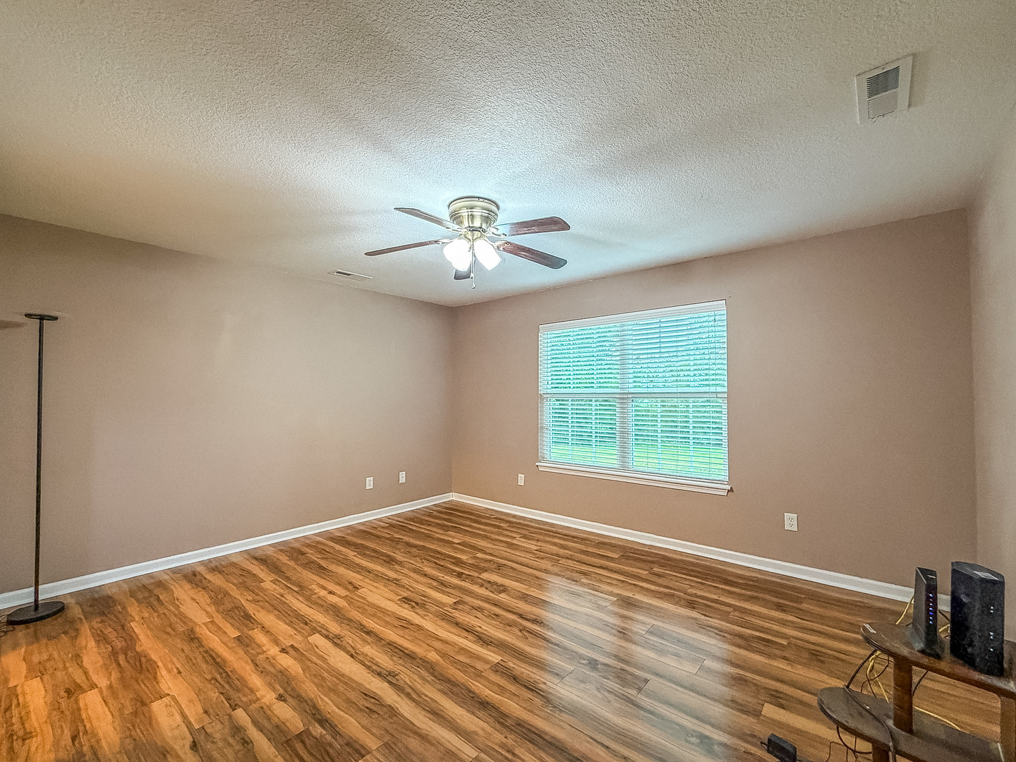 302 Luria Lane Property Photo 20