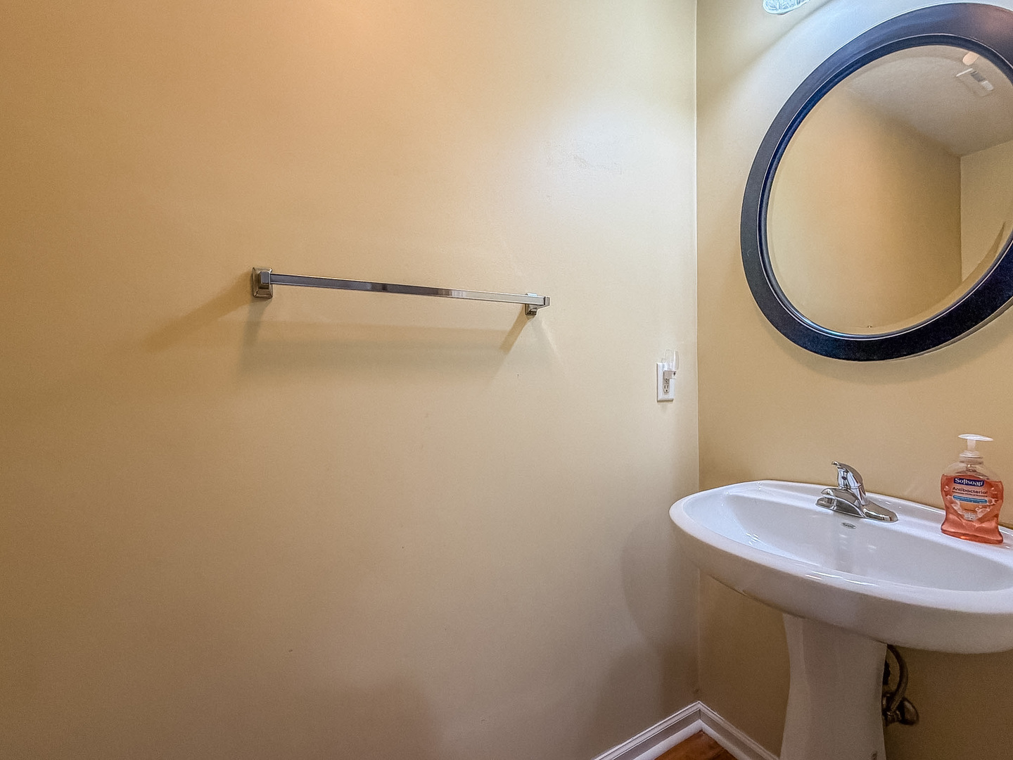 302 Luria Lane Property Photo 27