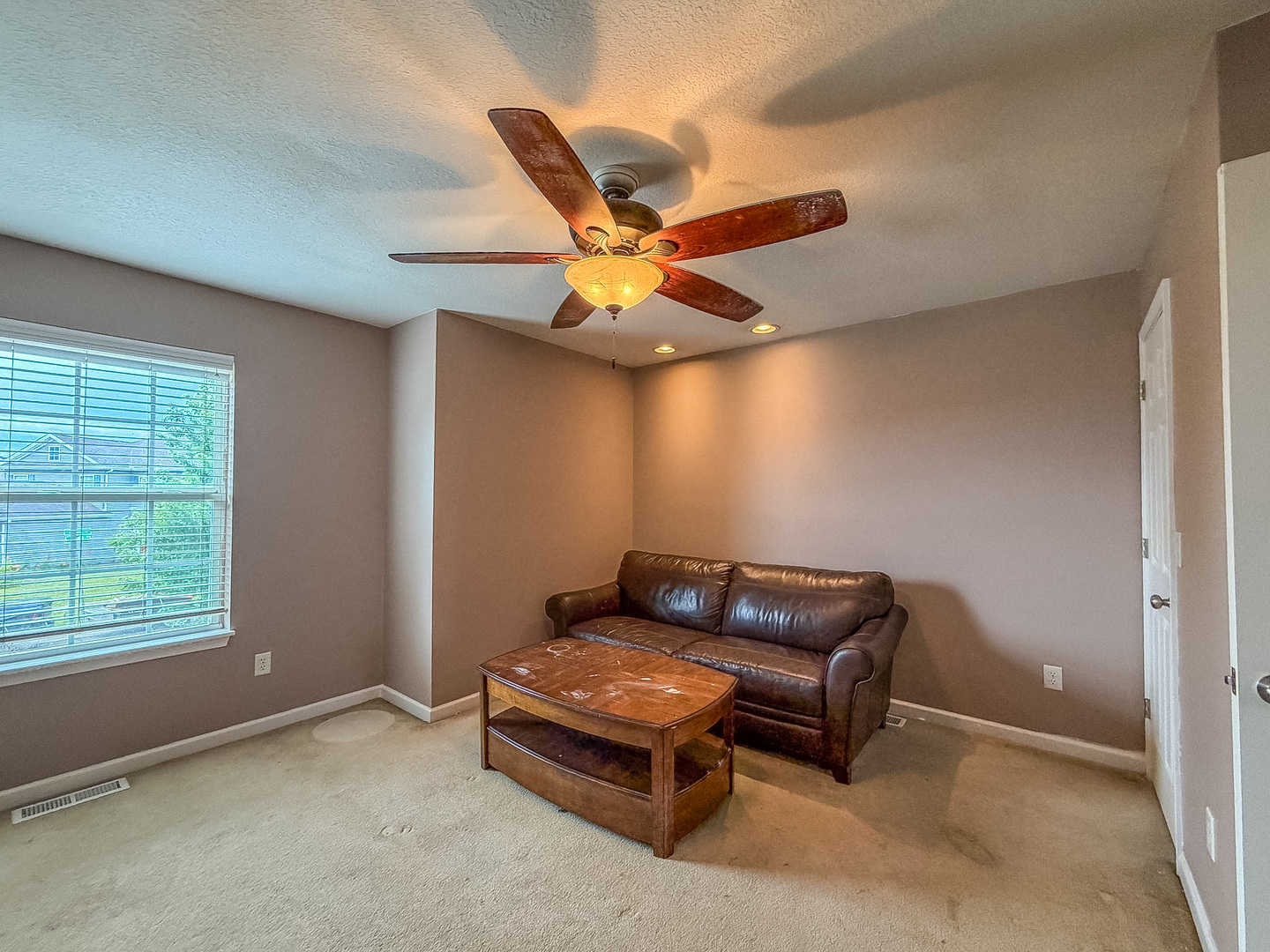 302 Luria Lane Property Photo 32