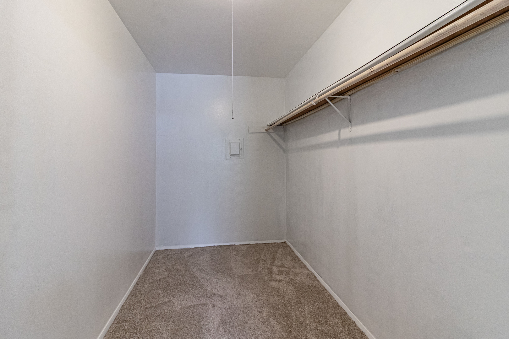715 Grove Drive 206 Property Photo 12