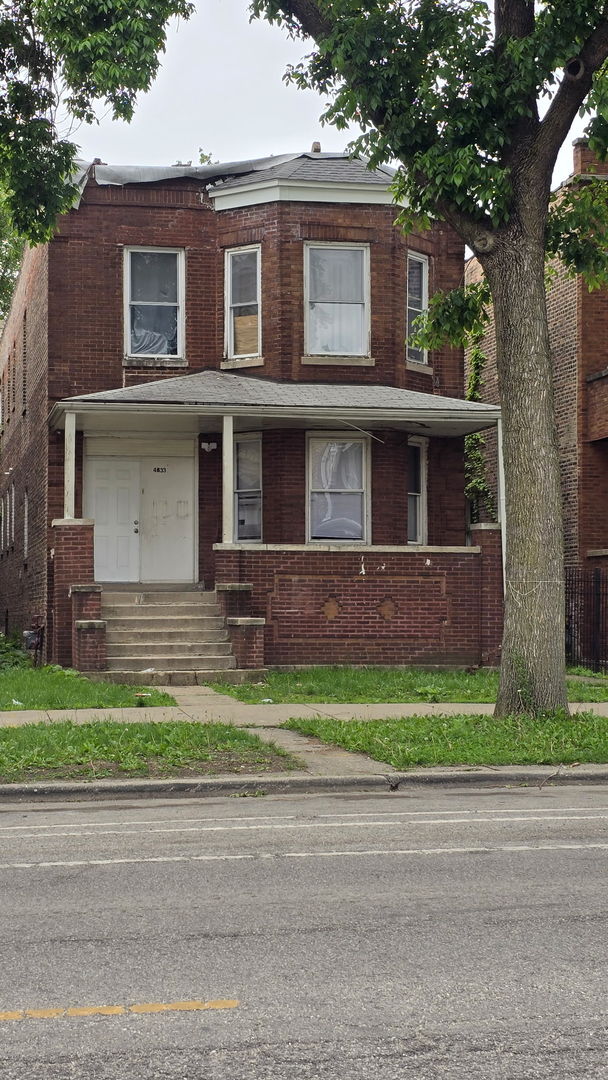 4833 W Washington Boulevard Property Photo 1